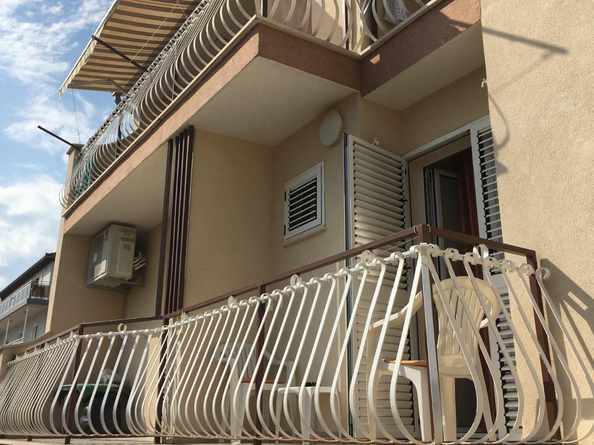 Studio Apartment And Rooms Adria Vodice Exterior foto