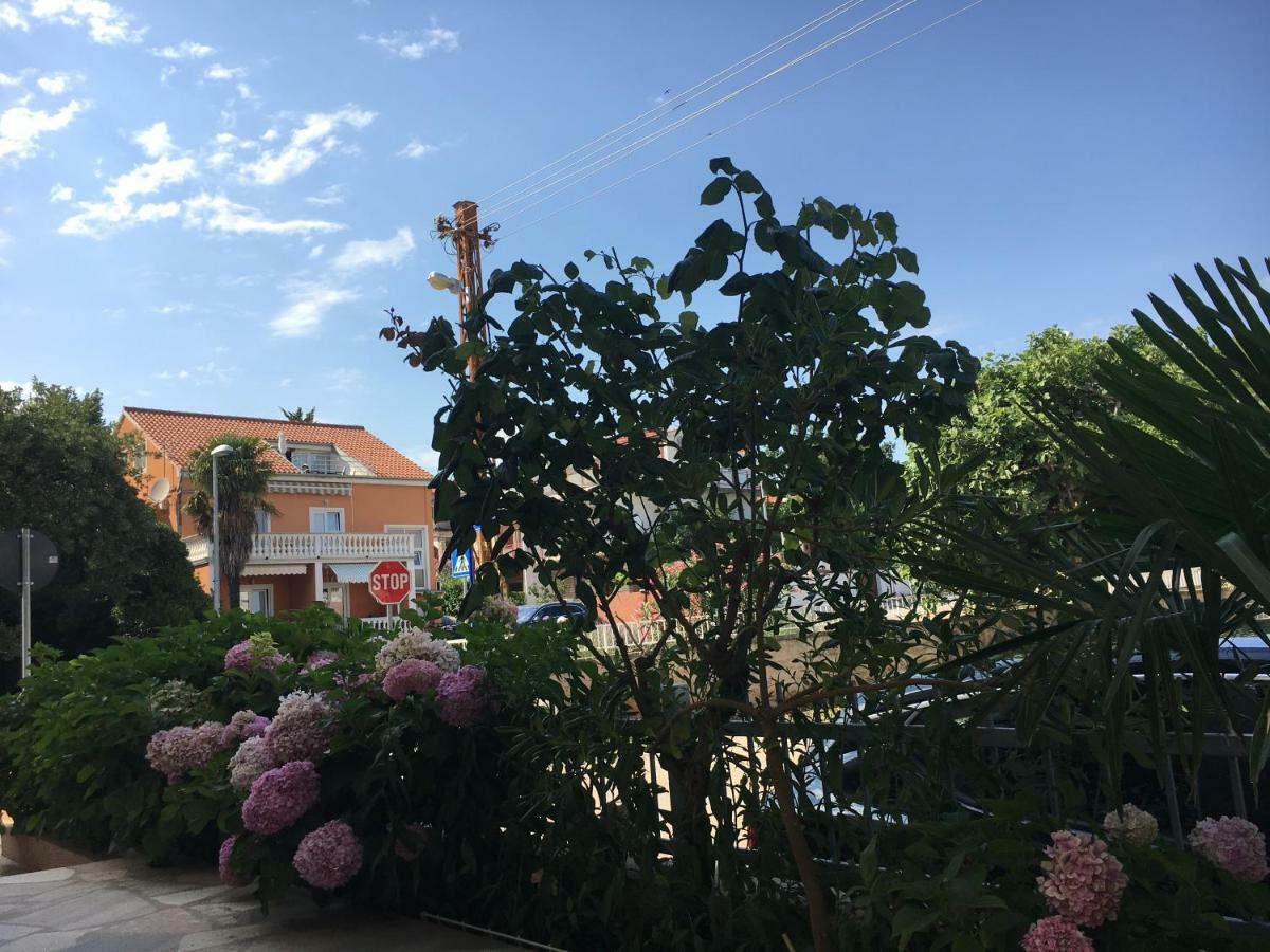 Studio Apartment And Rooms Adria Vodice Exterior foto